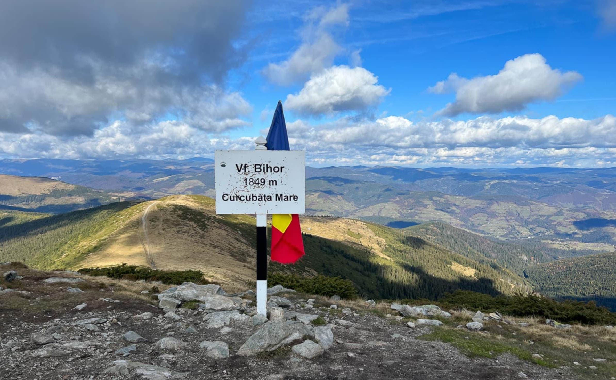 Curcubăta Mare Peak