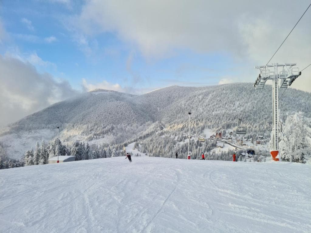 Vârtop Ski Slope